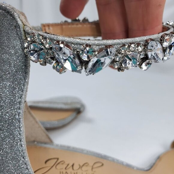 Badgley Mischka Women's Silver Ankle Strap Heels Catalina Open Toe Size 7.5 - Picture 10 of 12